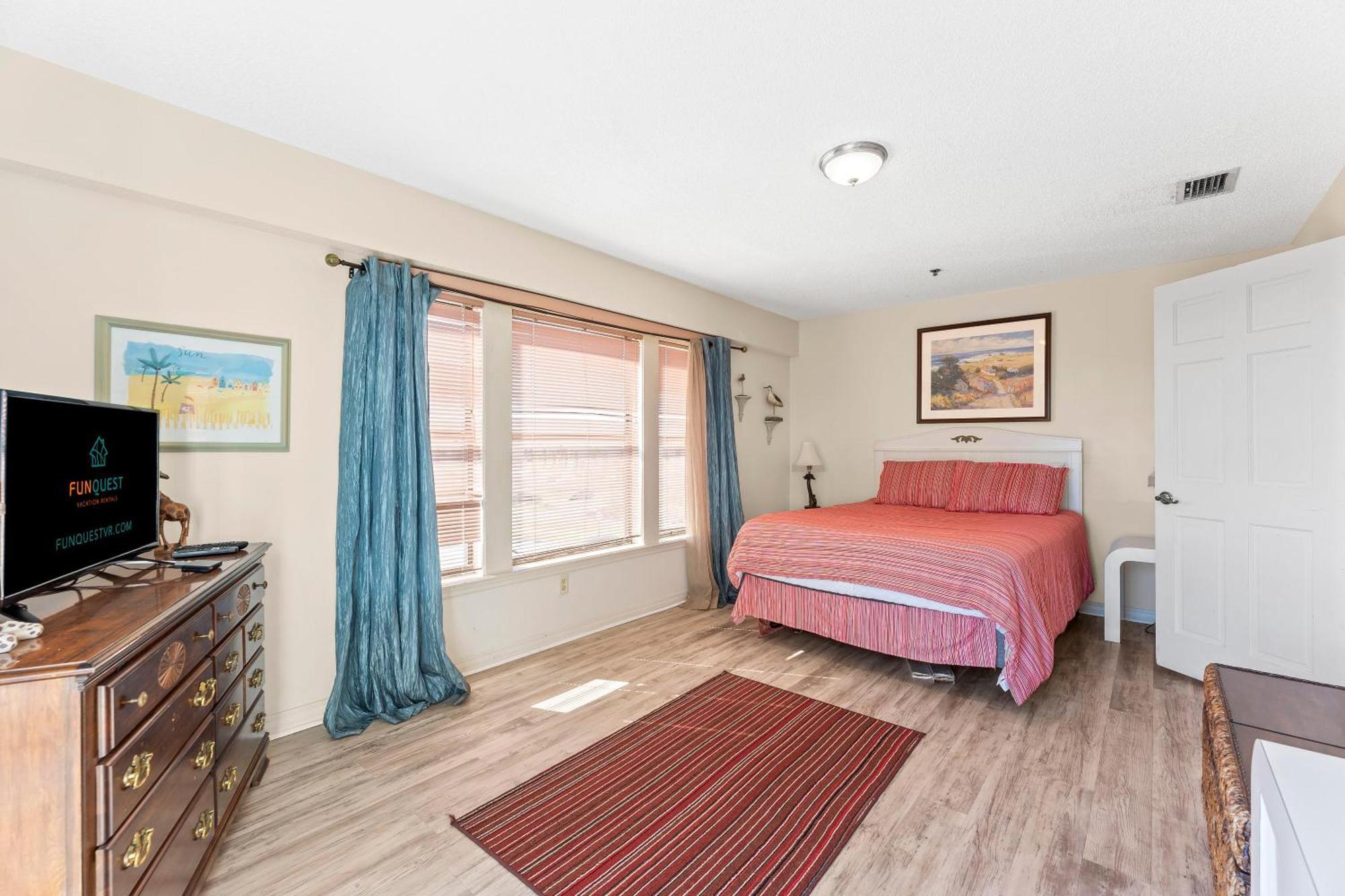 1302B St Thomas Square Lägenhet Panama City Beach Exteriör bild